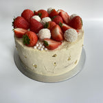Load image into Gallery viewer, Red Velvet cake - Yasmin Bakery &amp; Cartering
