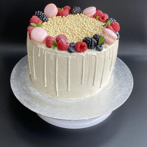 Vanilla sponge cake - Yasmin Bakery & Cartering